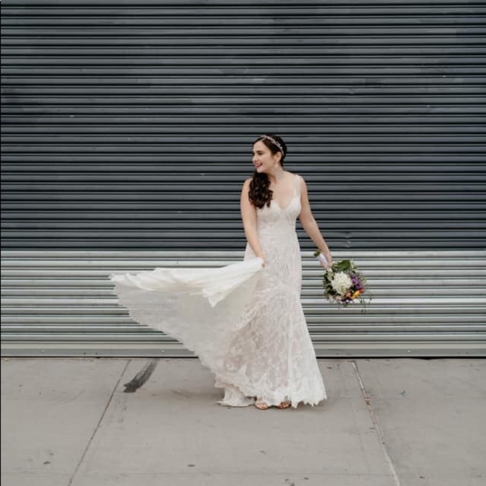 BHLDN Cecily BoHo Lace Wedding Dress - Altered